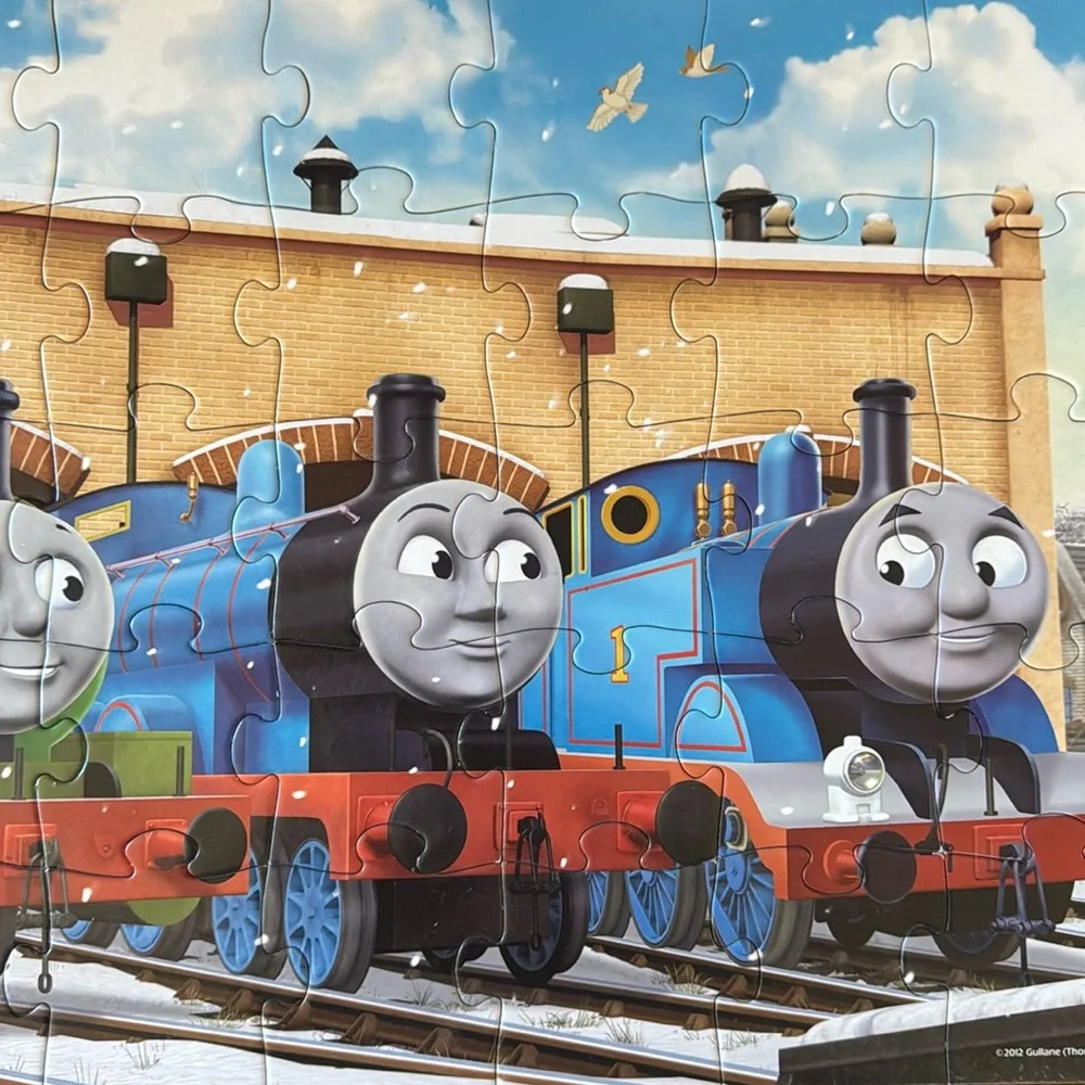 Ravensburger Thomas & Friends Thomas Tank Train Snow Day 35 pcs puzzle tin case